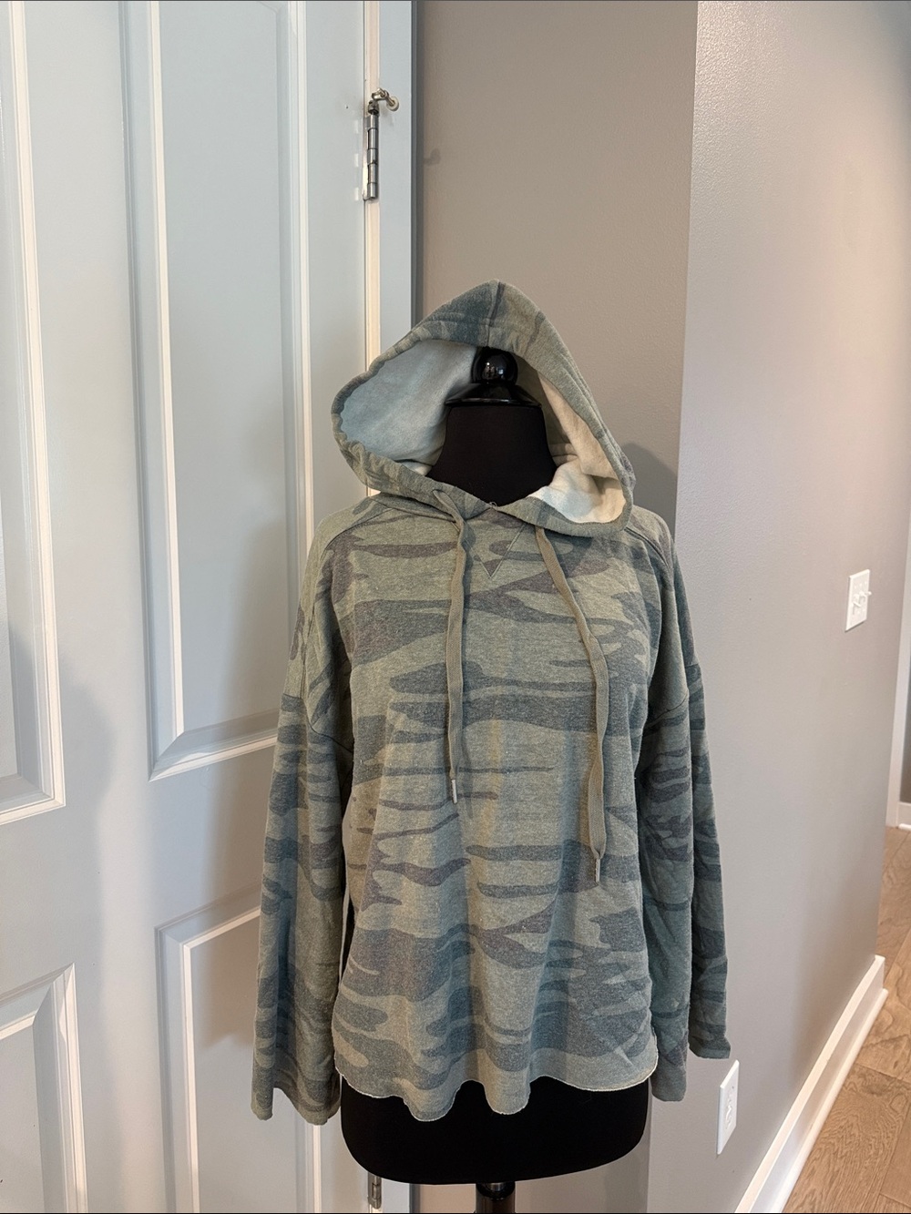 Z Supply Bell sleeve Green Camo Hoodie Pullover